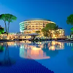 Calista Luxury Resort