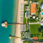 Calista Luxury Resort
