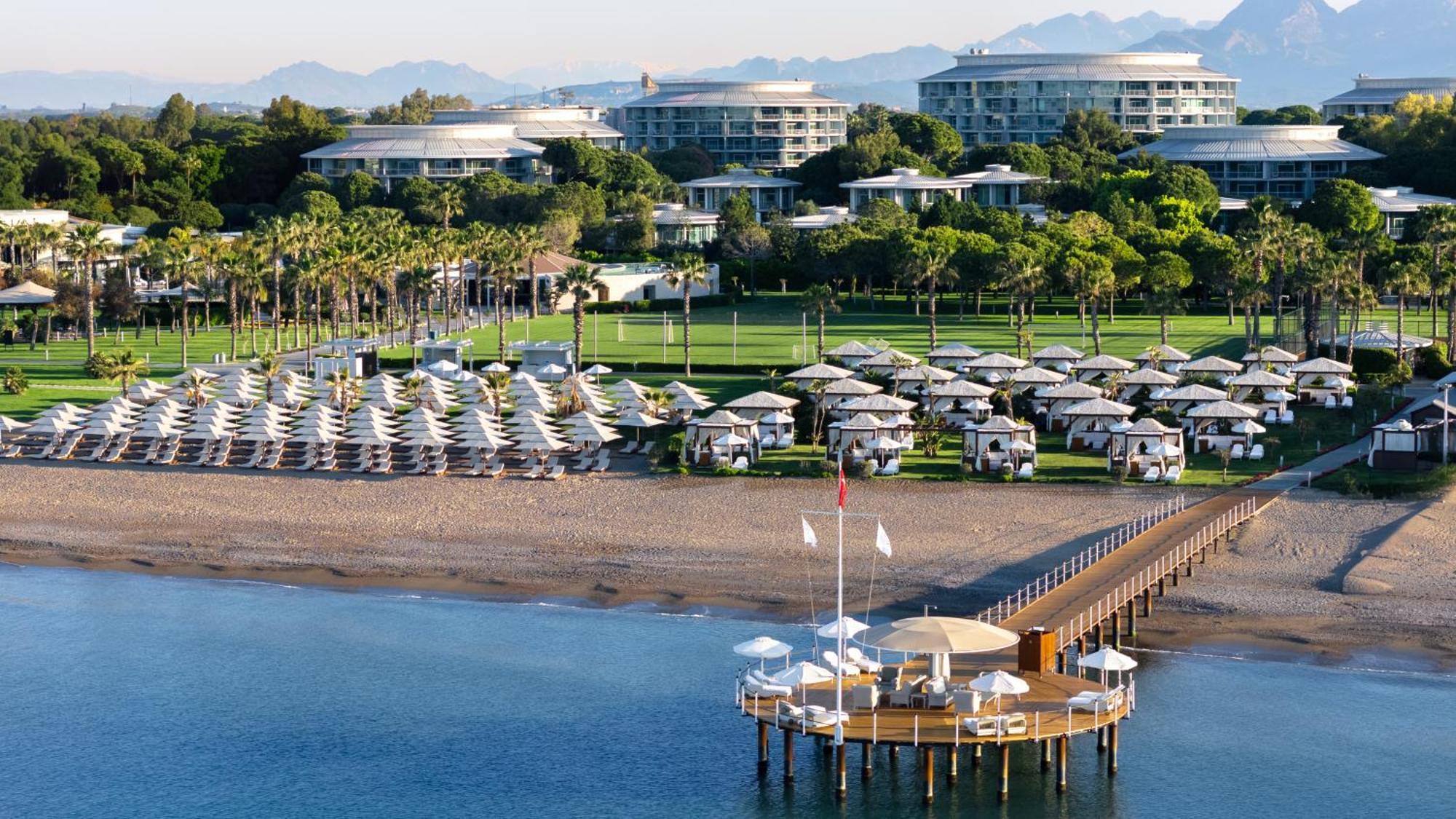 Calista Luxury Station touristique